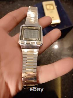 1984 RARE SEIKO SPACETRONIC Gold W030-0010 DIGITAL ISLAMIC WATCH