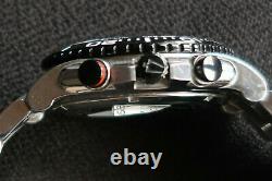 Bulova Precisionist Chronograph 98b212 Mens Watch Black Dail & Stainless Steel