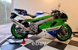 Kawasaki ZX7R Stainless round road legal Motorbike Exhaust Can