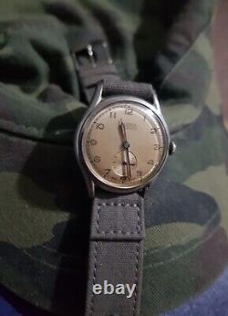 Mens Vintage Peerex Watch registered by Stauffer & Co in 1939