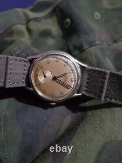 Mens Vintage Peerex Watch registered by Stauffer & Co in 1939