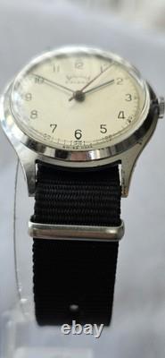Mens Vintage SERVICES DIPLOMAT Military Style Mechanical Swiss Made Wristwatch