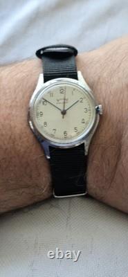 Mens Vintage SERVICES DIPLOMAT Military Style Mechanical Swiss Made Wristwatch