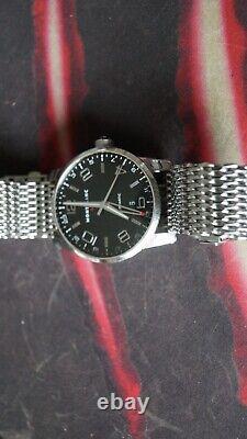 Montblanc TimeWalker GMT 7081 Automatic Watch Black dial 42mm date @6 bracelet