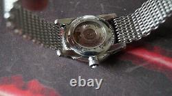 Montblanc TimeWalker GMT 7081 Automatic Watch Black dial 42mm date @6 bracelet