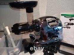 Omega 8006 Juicer Fruit & Vegetable Slow Masticating Extractor, with Accessories