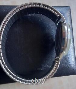 SEKONDA 21 Jewels Shockproof USSR made watch original box and bracelet