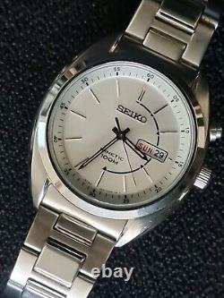 Seiko 5m63 0ak0 Kinetic Watch Silver Grey And Chrome Dial Stainless Steel Strap