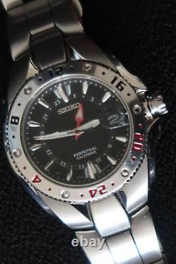 Seiko 8f56 0020 Watch Mens Black White Chrome & Red Dial Stainless Steel Strap