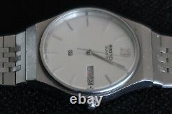 Seiko Sq 8223-8060 Watch Grey & Chrome Dial Steel Strap A Retro Vintage Classic