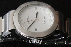 Seiko V732 0p20 Quartz Watch White & Chrome Dial Stainless Steel Strap A Beauty