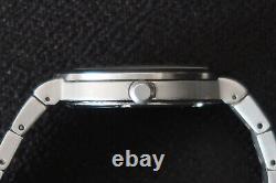 Seiko V732 0p20 Quartz Watch White & Chrome Dial Stainless Steel Strap A Beauty