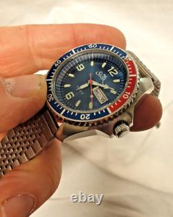 Shark Taucheruhr 200M Quartz Analogue Blue Watch Stainless Steel Used Browsing