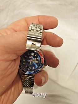 Shark Taucheruhr 200M Quartz Analogue Blue Watch Stainless Steel Used Browsing