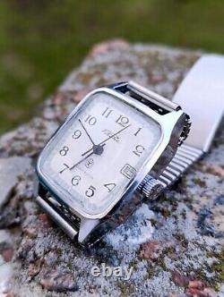 Soviet Raketa Square Watch 19 Jewels Quality Mark USSR Recently Serviced