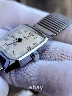 Soviet Raketa Square Watch 19 Jewels Quality Mark USSR Recently Serviced