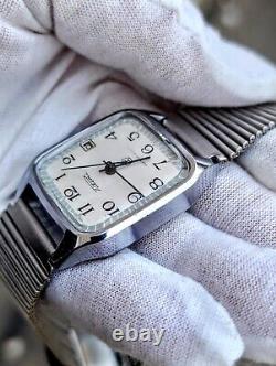 Soviet Raketa Square Watch 19 Jewels Quality Mark USSR Recently Serviced