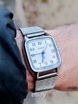 Soviet Raketa Square Watch 19 Jewels Quality Mark USSR Recently Serviced
