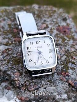 Soviet Raketa Square Watch 19 Jewels Quality Mark USSR Recently Serviced