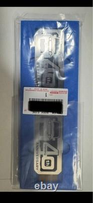 TOYOTA Genuine 40th ANNIVERSARY Fender Emblem Side Emblem LAND CRUISER 70