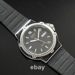 Vintage Seiko SilverWave Quartz Black Dial 1982 Watch 6433-6020 JDM