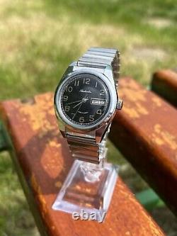 Vintage Soviet Collectible Raketa Watch Mechanical Wristwatch Made In USSR 1980s