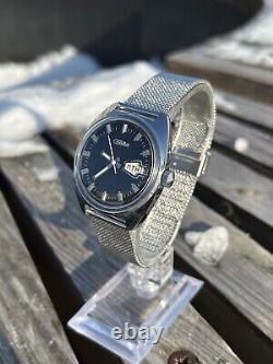 Vintage Soviet Slava Watch Retro Mechanical Wristwatch Made In USSR 1980s