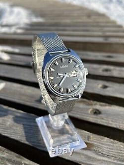 Vintage Soviet Slava Watch Retro Mechanical Wristwatch Made In USSR 1980s