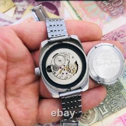 Vostok Amphibia Soviet Diver Watch Barrel Case Stainless Steel 2209 18 Jewels