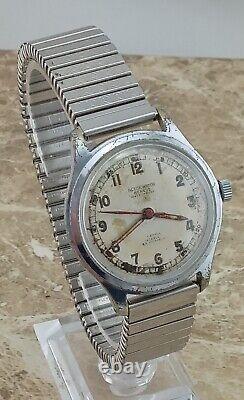WW2 Steel Actua Officers 17 jewel Military Centre Seconds Wrist Watch 1944