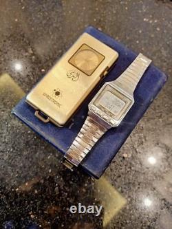 1984 RARE SEIKO SPACETRONIC Montre Digitale Islamique en Or W030-0010