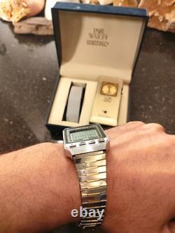1984 RARE SEIKO SPACETRONIC Montre Digitale Islamique en Or W030-0010