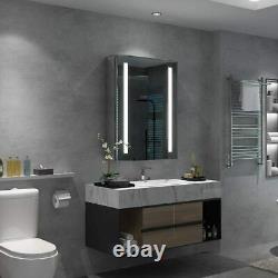Armoire de salle de bain murale avec miroir LED, rangement, armoire, désembueur et interrupteur capteur.