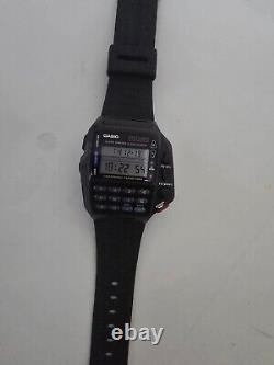 Casio CMD-40B. Montre rétro avec télécommande et cinq piles supplémentaires