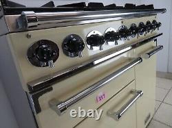 Cuisinière Falcon Dual Fuel 90 à vapeur nettoyée garantie 12 mois 217
