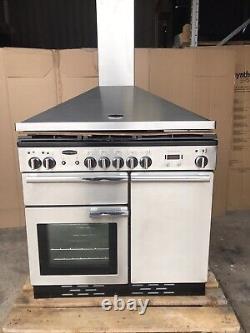 Cuisinière en acier inoxydable Rangemaster Professional Plus 100 D/F avec hotte