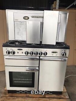 Cuisinière en acier inoxydable Rangemaster Professional Plus 100 D/F avec hotte
