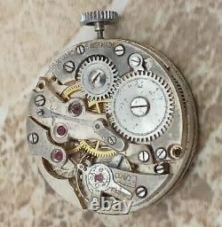 La Seconde Guerre mondiale Misalla Suisse 16 Joyau Montre Militaire de Poignet 1940