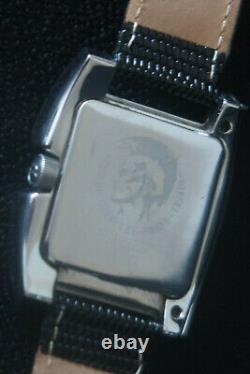 Montre Diesel Dz-1092 Cadran Noir et Argent Bracelet en Cuir de Lézard Noir Quartz pour Homme