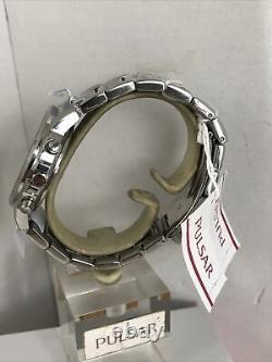 Montre bracelet chronographe pour homme Pulsar avec cadran noir, date et bracelet en acier inoxydable PF8363X1