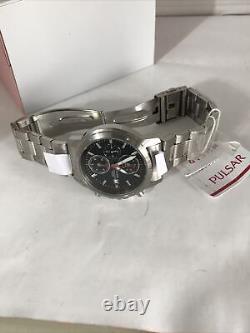 Montre bracelet chronographe pour homme Pulsar avec cadran noir, date et bracelet en acier inoxydable PF8363X1