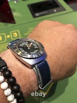 Montre de plongée pour homme de l'époque soviétique VOSTOK AMPHIBIA 2209 antimagnétique fabriquée en URSS