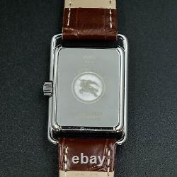 Montre pour homme Burberry BU1202 forme tank petite seconde carrée argentée