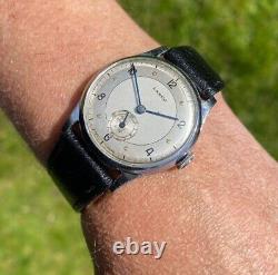 Montre vintage pour homme Lanco cadran bicolore type militaire des années 1950