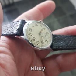 Montre vintage pour hommes Les Fils De Paul Joblin datant des années 1940, Seconde Guerre mondiale.
