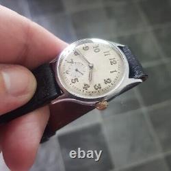 Montre vintage pour hommes Les Fils De Paul Joblin datant des années 1940, Seconde Guerre mondiale.