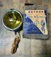 Nos 1946 1947 Deluxe Chrome Stainless Steel Fog Lamp Amber Lens Model 75 <br/>would Translate To:<br/>nos 1946 1947 Deluxe Chrome Acier Inoxydable Lampe Anti-brouillard Avec Lentille Ambre Modèle 75
