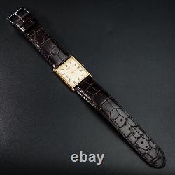 Vintage 1980 N-MINT SEIKO Chariot 5931-5360 Nouveau bracelet en or en forme de réservoir pour hommes